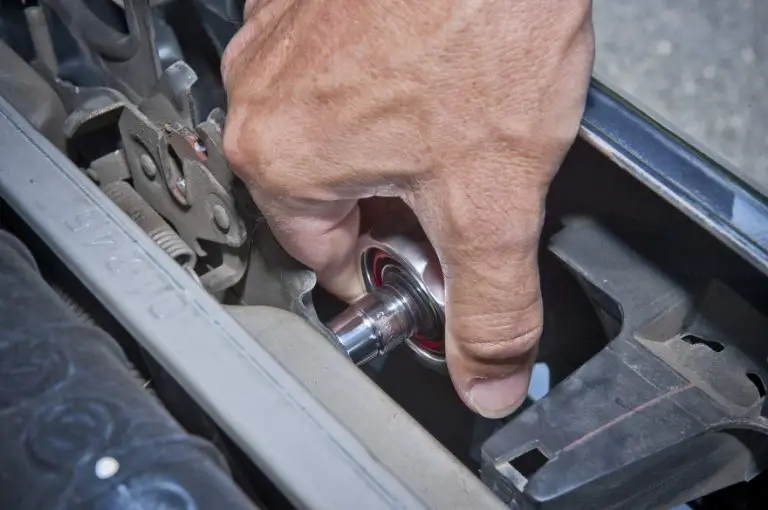 How to Remove a Bolt in a Tight Spot | Different Methods Explained How to Remove a Bolt in a Tight Spot | Different Methods Explained