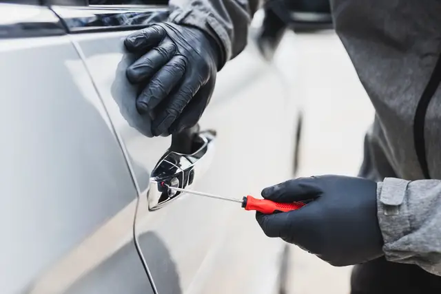 How to Reduce the Risk of Getting Your Car Stolen