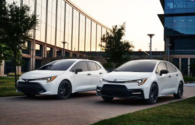 Difference between Corolla S and Corolla LE