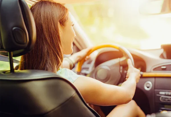 Female Driving Alone Safety Tips