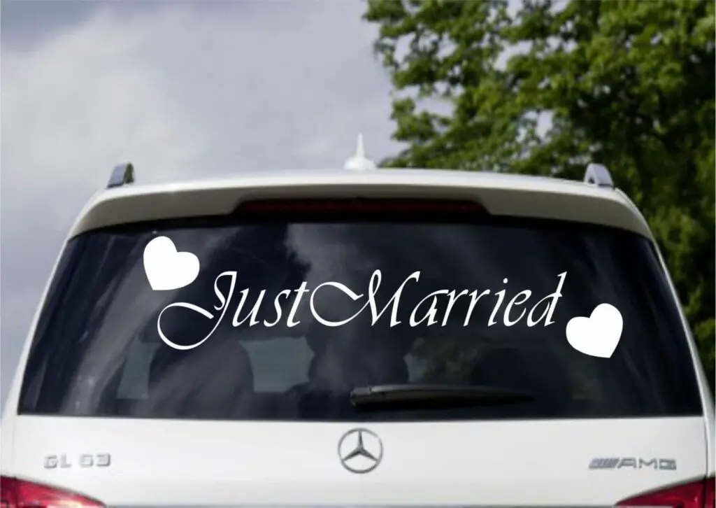 Tips on Personalizing your Wedding Vehicle