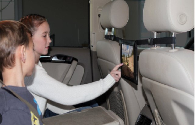 How to Hang iPad between Car Seats How to Hang iPad between Car Seats