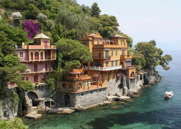 Unique Places to Stay in Italy Unique Places to Stay in Italy